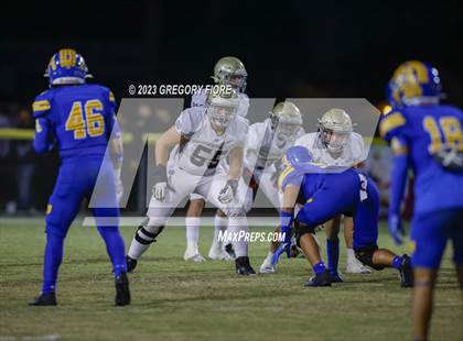 Thumbnail 1 in Notre Dame (SO) @ Bishop Amat photogallery.