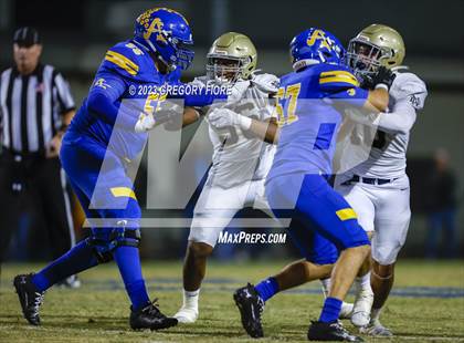 Thumbnail 1 in Notre Dame (SO) @ Bishop Amat photogallery.