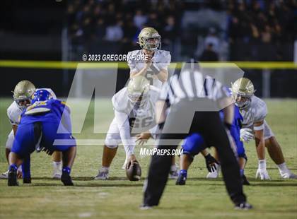 Thumbnail 3 in Notre Dame (SO) @ Bishop Amat photogallery.