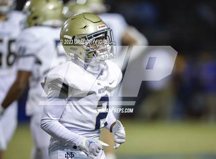 Thumbnail 3 in Notre Dame (SO) @ Bishop Amat photogallery.