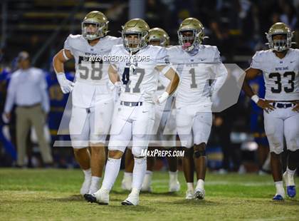 Thumbnail 2 in Notre Dame (SO) @ Bishop Amat photogallery.