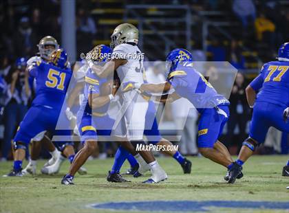 Thumbnail 3 in Notre Dame (SO) @ Bishop Amat photogallery.