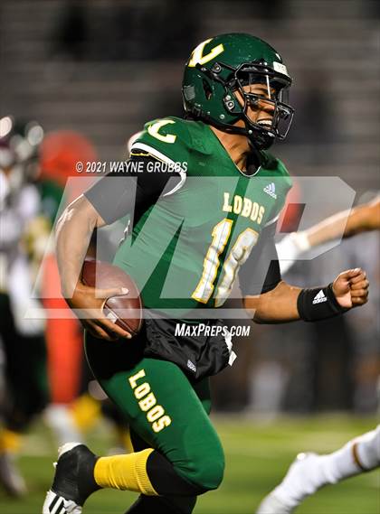 Thumbnail 3 in Magnolia @ Longview (UIL 5A Bi-District Playoff) photogallery.