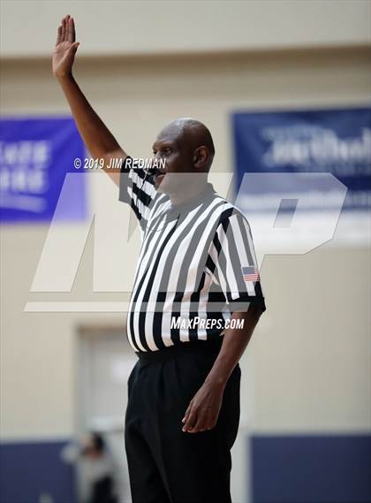 Thumbnail 3 in Cinco Ranch vs. Nimitz (McDonald's Texas Invitational) photogallery.