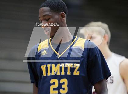 Thumbnail 1 in Cinco Ranch vs. Nimitz (McDonald's Texas Invitational) photogallery.
