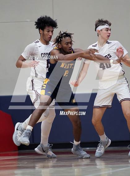 Thumbnail 2 in Cinco Ranch vs. Nimitz (McDonald's Texas Invitational) photogallery.