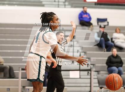 Thumbnail 3 in Hillcrest vs. Sheldon (Pro Image Holiday Classic Large Schools) photogallery.