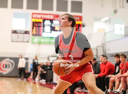 Thumbnail 2 in Hillcrest vs. Sheldon (Pro Image Holiday Classic Large Schools) photogallery.