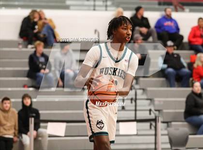 Thumbnail 3 in Hillcrest vs. Sheldon (Pro Image Holiday Classic Large Schools) photogallery.