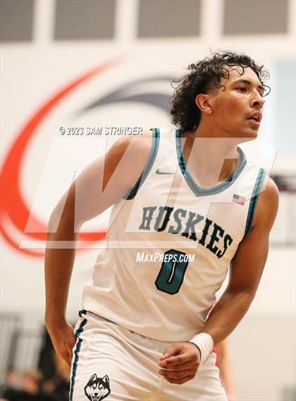 Thumbnail 2 in Hillcrest vs. Sheldon (Pro Image Holiday Classic Large Schools) photogallery.