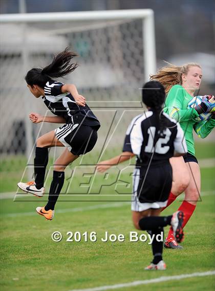 Thumbnail 2 in Altamont vs. Calhoun (Southern Invitational Shootout 2016) photogallery.