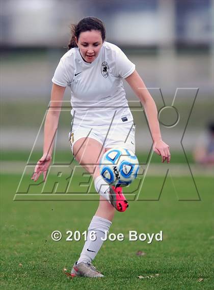 Thumbnail 2 in Altamont vs. Calhoun (Southern Invitational Shootout 2016) photogallery.