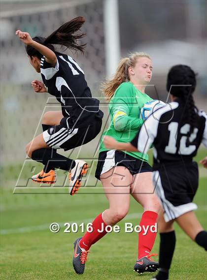 Thumbnail 1 in Altamont vs. Calhoun (Southern Invitational Shootout 2016) photogallery.