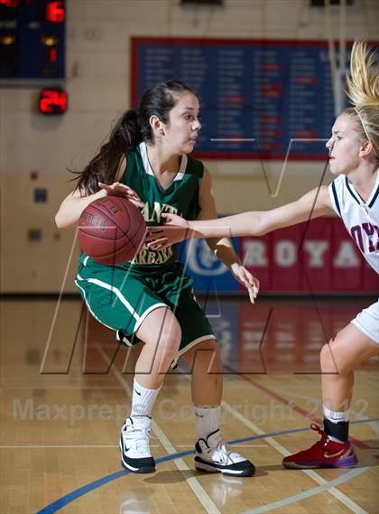 Thumbnail 1 in Santa Barbara vs San Marcos (Gold Coast Tournament) photogallery.