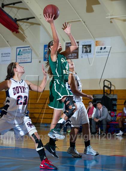 Thumbnail 3 in Santa Barbara vs San Marcos (Gold Coast Tournament) photogallery.