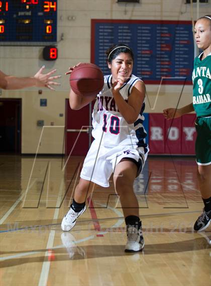 Thumbnail 3 in Santa Barbara vs San Marcos (Gold Coast Tournament) photogallery.