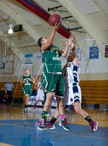 Thumbnail 3 in Santa Barbara vs San Marcos (Gold Coast Tournament) photogallery.