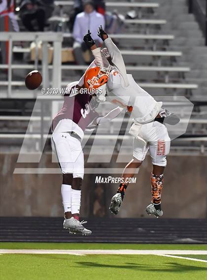 Thumbnail 3 in Elysian Fields vs. Waskom (UIL 3A Quarterfinal Playoff) photogallery.