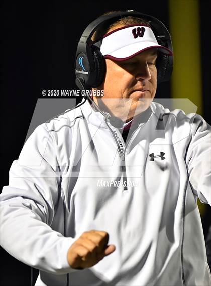 Thumbnail 3 in Elysian Fields vs. Waskom (UIL 3A Quarterfinal Playoff) photogallery.