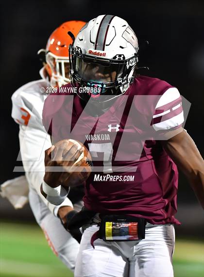 Thumbnail 1 in Elysian Fields vs. Waskom (UIL 3A Quarterfinal Playoff) photogallery.