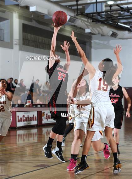 Thumbnail 3 in La Canada vs Hart photogallery.