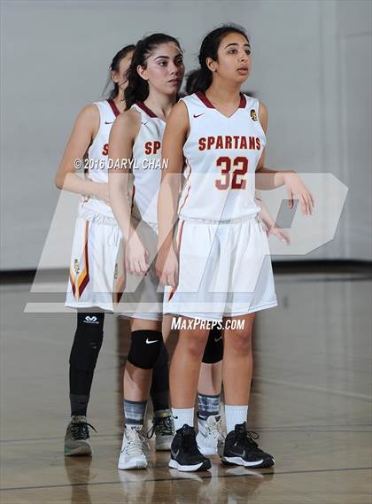 Thumbnail 2 in La Canada vs Hart photogallery.