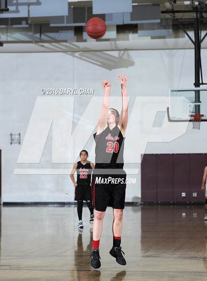 Thumbnail 3 in La Canada vs Hart photogallery.
