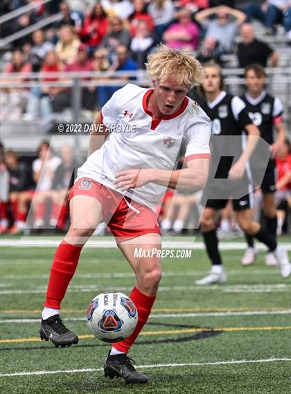 Thumbnail 1 in Mountain Ridge vs. Davis (UHSAA 6A Semifinal) photogallery.