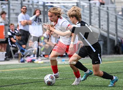 Thumbnail 3 in Mountain Ridge vs. Davis (UHSAA 6A Semifinal) photogallery.
