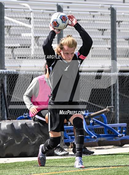 Thumbnail 3 in Mountain Ridge vs. Davis (UHSAA 6A Semifinal) photogallery.