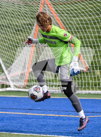 Thumbnail 2 in Mountain Ridge vs. Davis (UHSAA 6A Semifinal) photogallery.