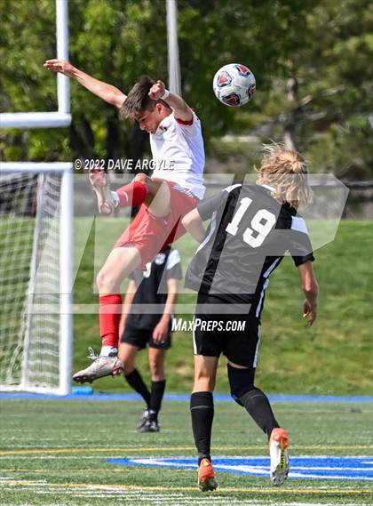 Thumbnail 3 in Mountain Ridge vs. Davis (UHSAA 6A Semifinal) photogallery.