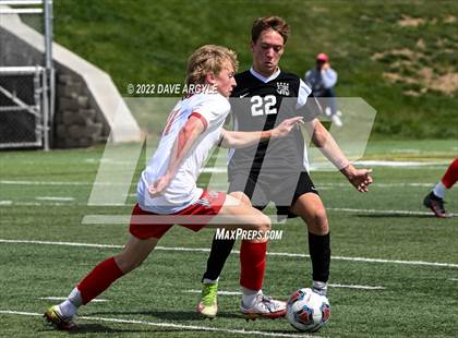 Thumbnail 2 in Mountain Ridge vs. Davis (UHSAA 6A Semifinal) photogallery.