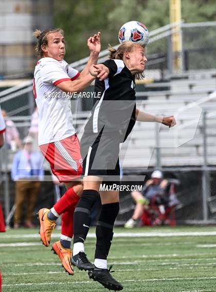 Thumbnail 2 in Mountain Ridge vs. Davis (UHSAA 6A Semifinal) photogallery.