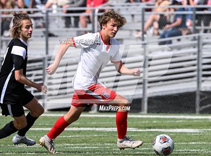 Thumbnail 3 in Mountain Ridge vs. Davis (UHSAA 6A Semifinal) photogallery.