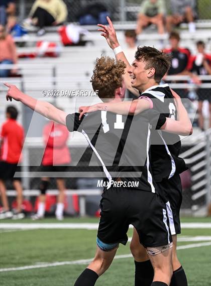 Thumbnail 3 in Mountain Ridge vs. Davis (UHSAA 6A Semifinal) photogallery.