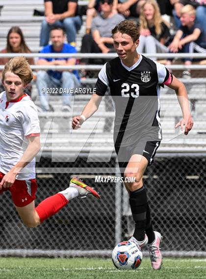 Thumbnail 1 in Mountain Ridge vs. Davis (UHSAA 6A Semifinal) photogallery.