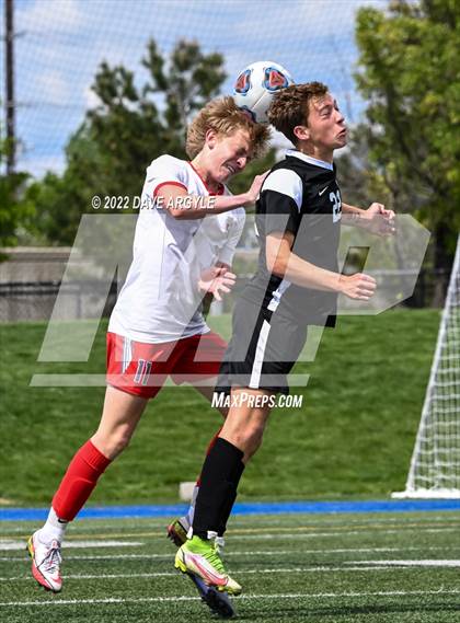 Thumbnail 2 in Mountain Ridge vs. Davis (UHSAA 6A Semifinal) photogallery.