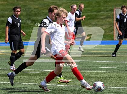 Thumbnail 3 in Mountain Ridge vs. Davis (UHSAA 6A Semifinal) photogallery.