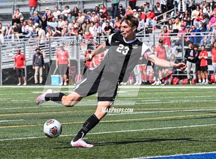 Thumbnail 3 in Mountain Ridge vs. Davis (UHSAA 6A Semifinal) photogallery.