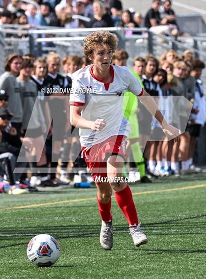 Thumbnail 3 in Mountain Ridge vs. Davis (UHSAA 6A Semifinal) photogallery.