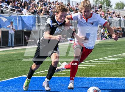 Thumbnail 2 in Mountain Ridge vs. Davis (UHSAA 6A Semifinal) photogallery.