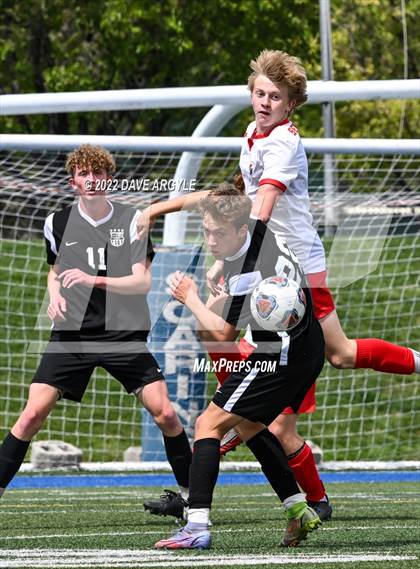 Thumbnail 3 in Mountain Ridge vs. Davis (UHSAA 6A Semifinal) photogallery.