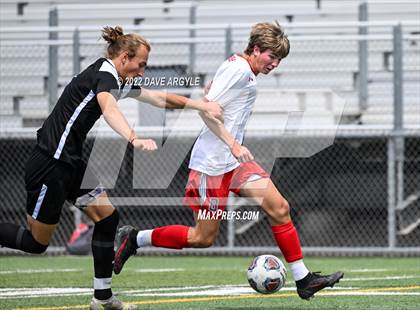 Thumbnail 3 in Mountain Ridge vs. Davis (UHSAA 6A Semifinal) photogallery.