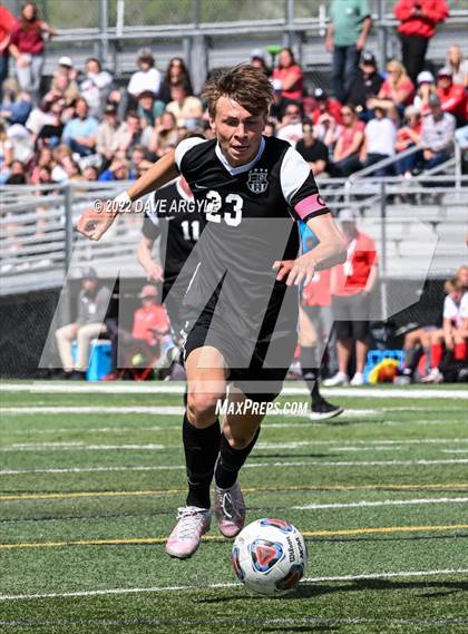 Thumbnail 1 in Mountain Ridge vs. Davis (UHSAA 6A Semifinal) photogallery.