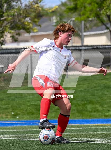 Thumbnail 1 in Mountain Ridge vs. Davis (UHSAA 6A Semifinal) photogallery.