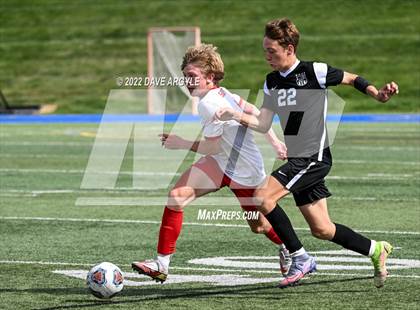Thumbnail 2 in Mountain Ridge vs. Davis (UHSAA 6A Semifinal) photogallery.