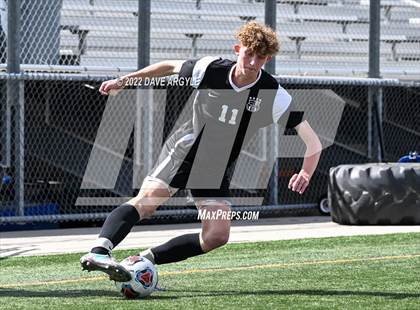 Thumbnail 3 in Mountain Ridge vs. Davis (UHSAA 6A Semifinal) photogallery.