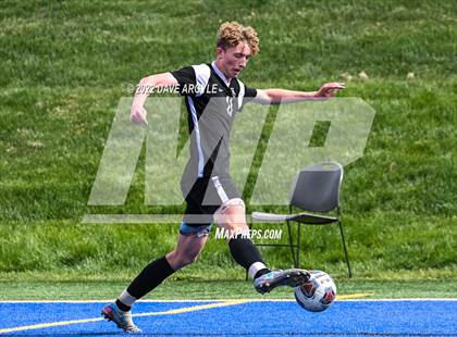 Thumbnail 1 in Mountain Ridge vs. Davis (UHSAA 6A Semifinal) photogallery.