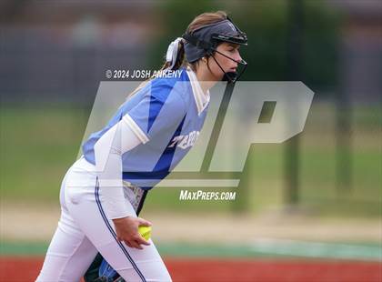 Thumbnail 2 in Brusly vs Vandebilt Catholic photogallery.